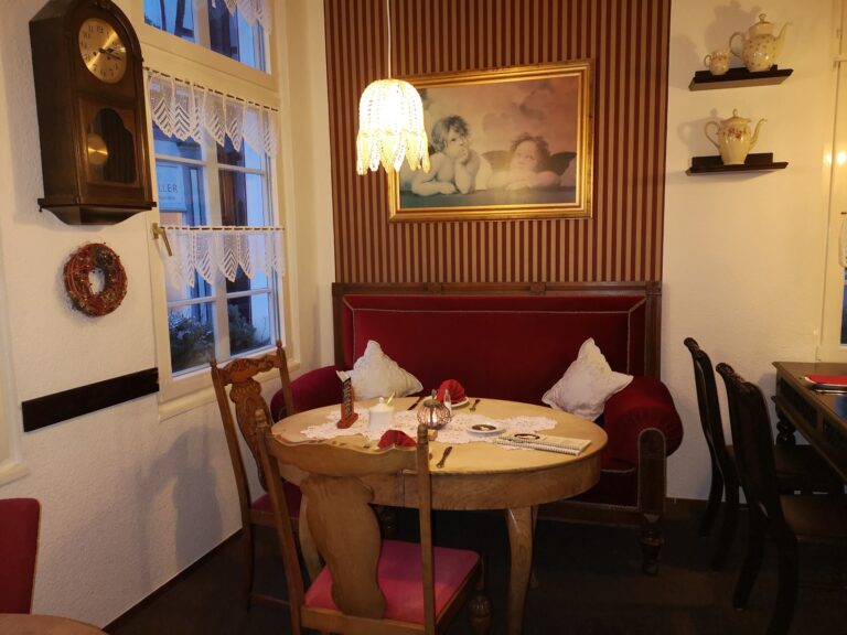 1524067 628676187167792 1790495057 o 768x576