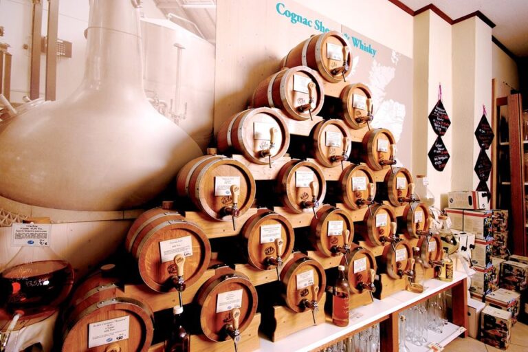 475918 219806531477193 2031435466 o 768x512