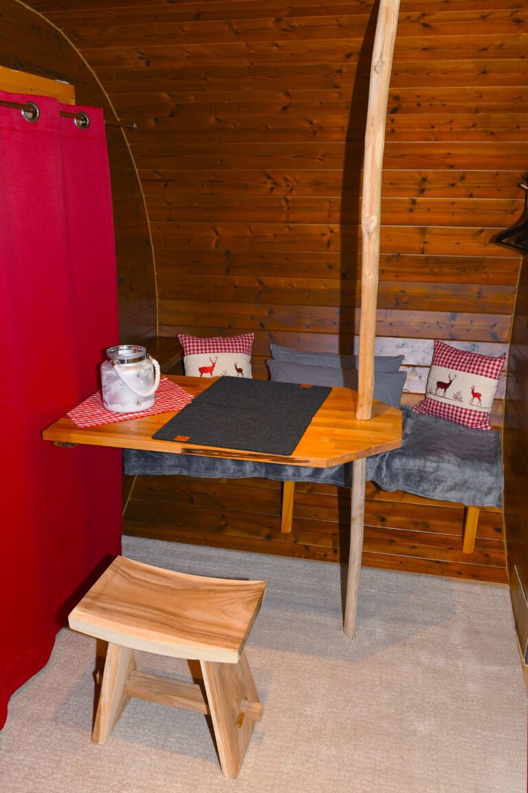 LM 1705 10 Gr. M 768x1152